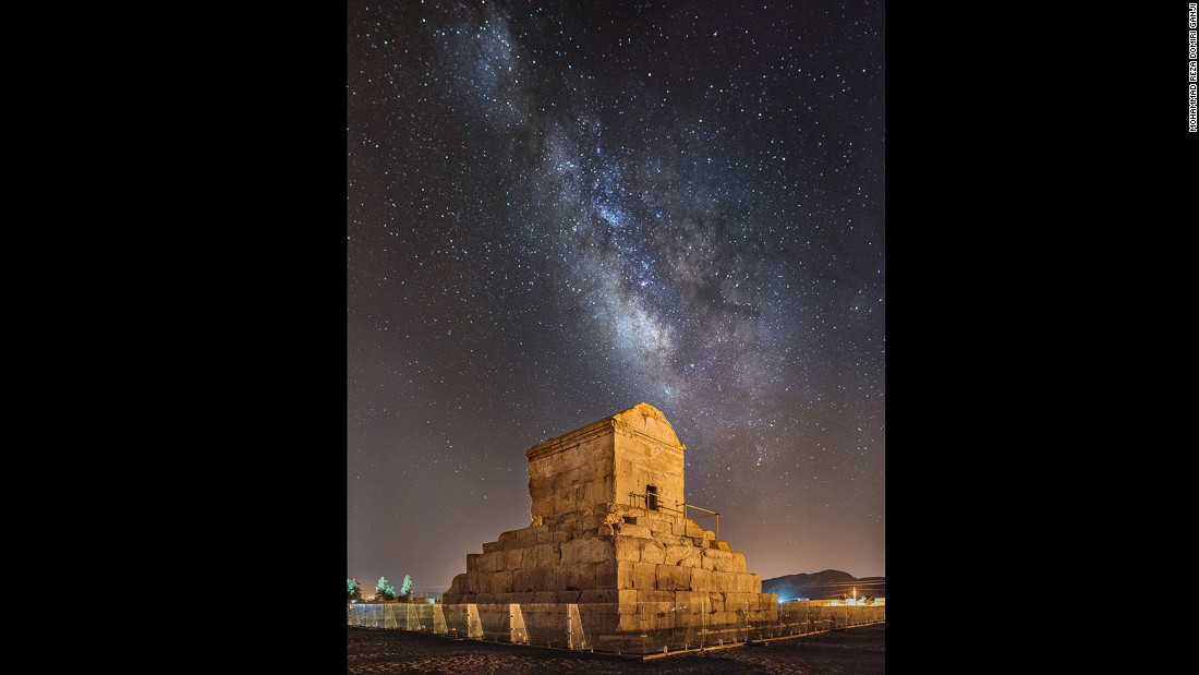 مقبره کوروش