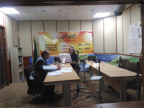حضور مدیرکل ICT فارس در برنامه زنده "گفتگوی اقتصادی" رادیو فارس