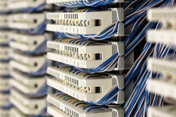 افزایش 10 برابری ضریب نفوذ تلفن ثابت در فارس