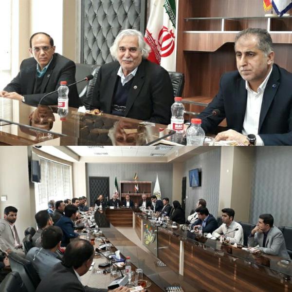 استارت آپ ها باید شبکه سازی کنند و به دنبال وام نباشند