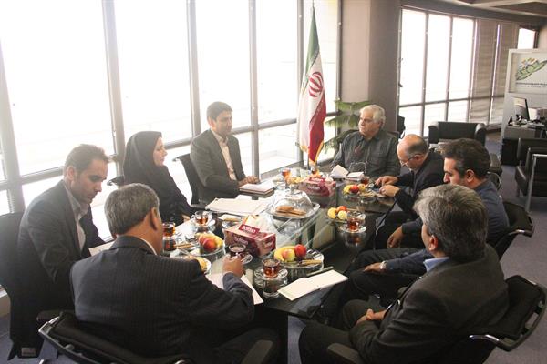 برگزاری جلسه با پارک علم و فناوری فارس در خصوص تسهیلات وام وجوه اداره شده