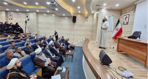 تقدیر از اداره کل ICT استان فارس به عنوان یکی از ادارات برگزیده در حوزه ترویج فرهنگ اقامه نماز