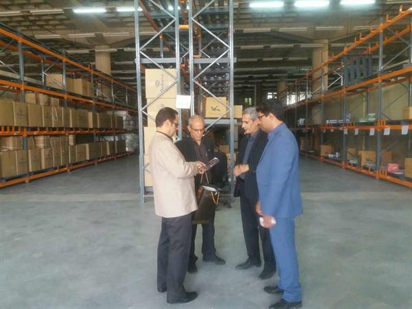 بازدید مدیرکل ارتباطات و فناوری اطلاعات استان فارس از پست استان