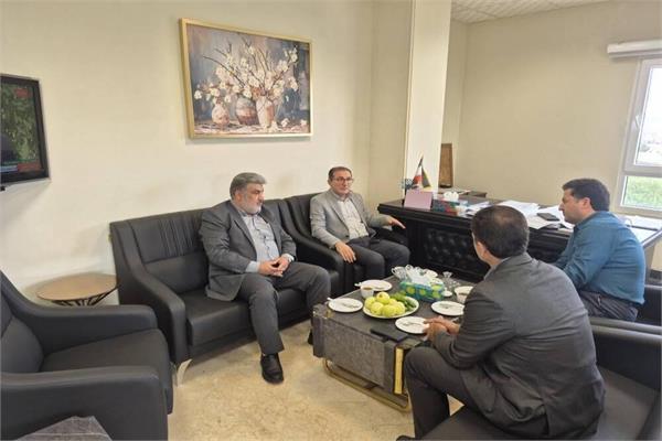 تقویت تعامل صداوسیمای مرکز استان با اداره‌کل ارتباطات کردستان