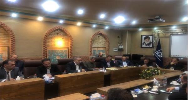 همراهی سرپرست دفتر امور دولت و مجلس وزارت ارتباطات با اعضای کمیسیون صنایع و معادن مجلس در سفر به استان فارس