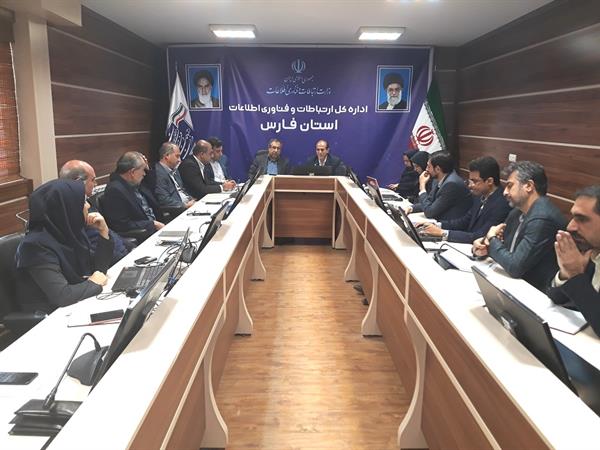 مشکلات ارتباطی شهرستان های لار، خنج و گراش با حضور نماینده حوزه بررسی شد