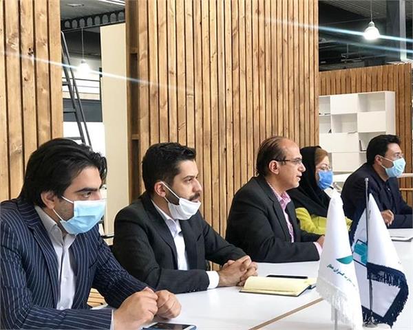 برگزاری نشست هم اندیشی با تیم های استارت آپی مستقر در کارخانه نوآوری شیراز