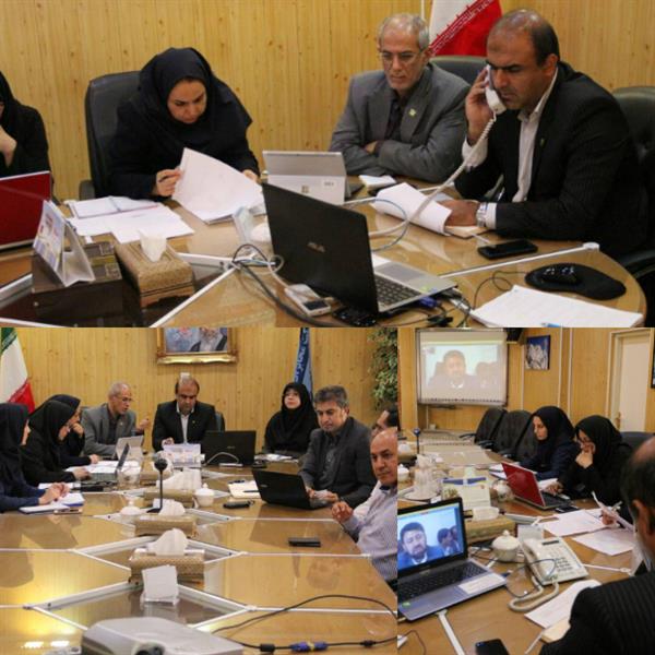 بررسی مشکلات ارتباطی شهرستان فیروزآباد از طریق ارتباط ویدئوکنفرانس با فرماندار شهرستان