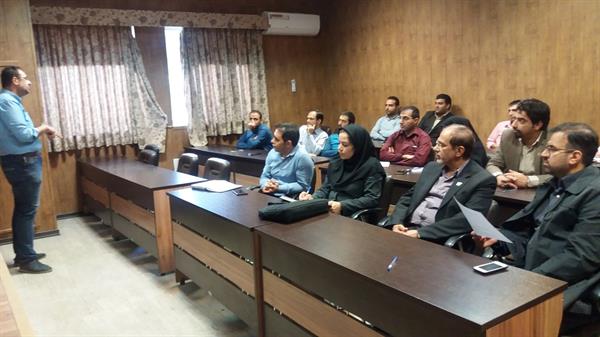 برگزاری کارگاه آموزشی "آشنایی با بدافزار" برای 10 دستگاه اجرایی استان فارس
