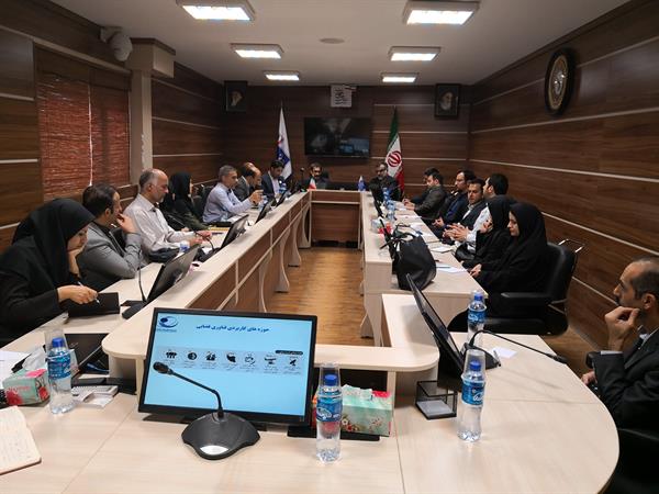 برگزاری جلسه در خصوص کاربردهای فناوری ماهواره ای جهت توسعه کسب و کارهای فضاپایه در حوزه کشاورزی