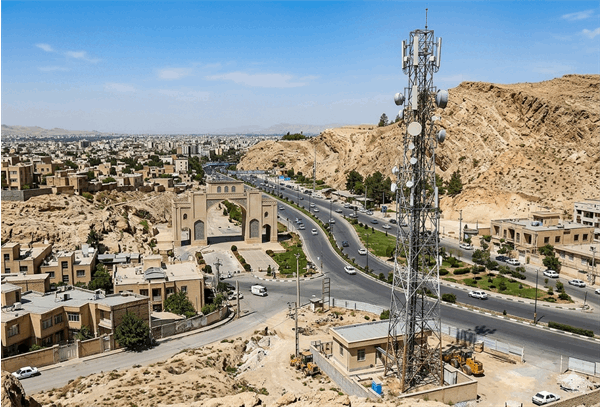تداوم خدمات شبکه ارتباطی فارس با اجرای بیش از ۵۰۰ مأموریت فنی در جنگ تحمیلی سوم