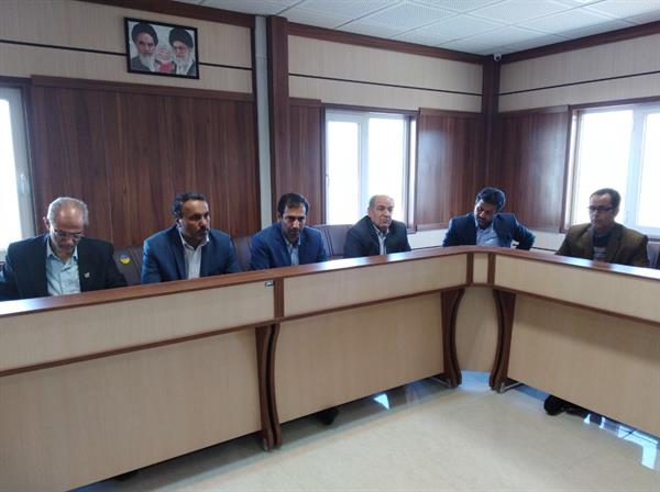 جلسه بررسی مسائل و مشکلات زیر ساخت های ارتباطی حوزه انتخابیه شهرستان جهرم در منطقه ویژه اقتصادی  این شهرستان برگزار گردید.