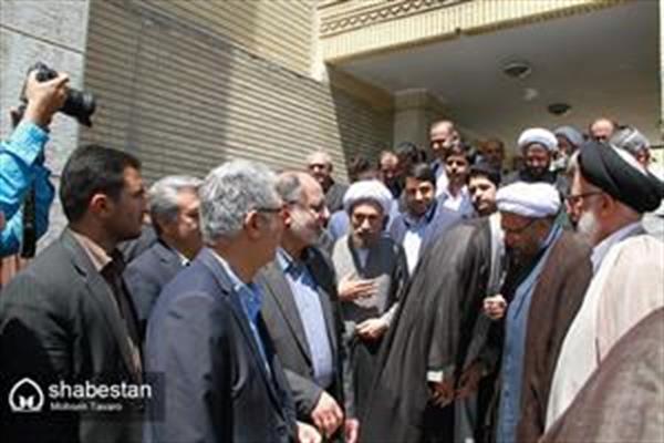 مدیرکل ارتباطات و فناوری اطلاعات استان فارس در مراسم استقبال از نماینده جدید ولی فقیه در استان فارس و امام جمعه شیراز حضور یافت.